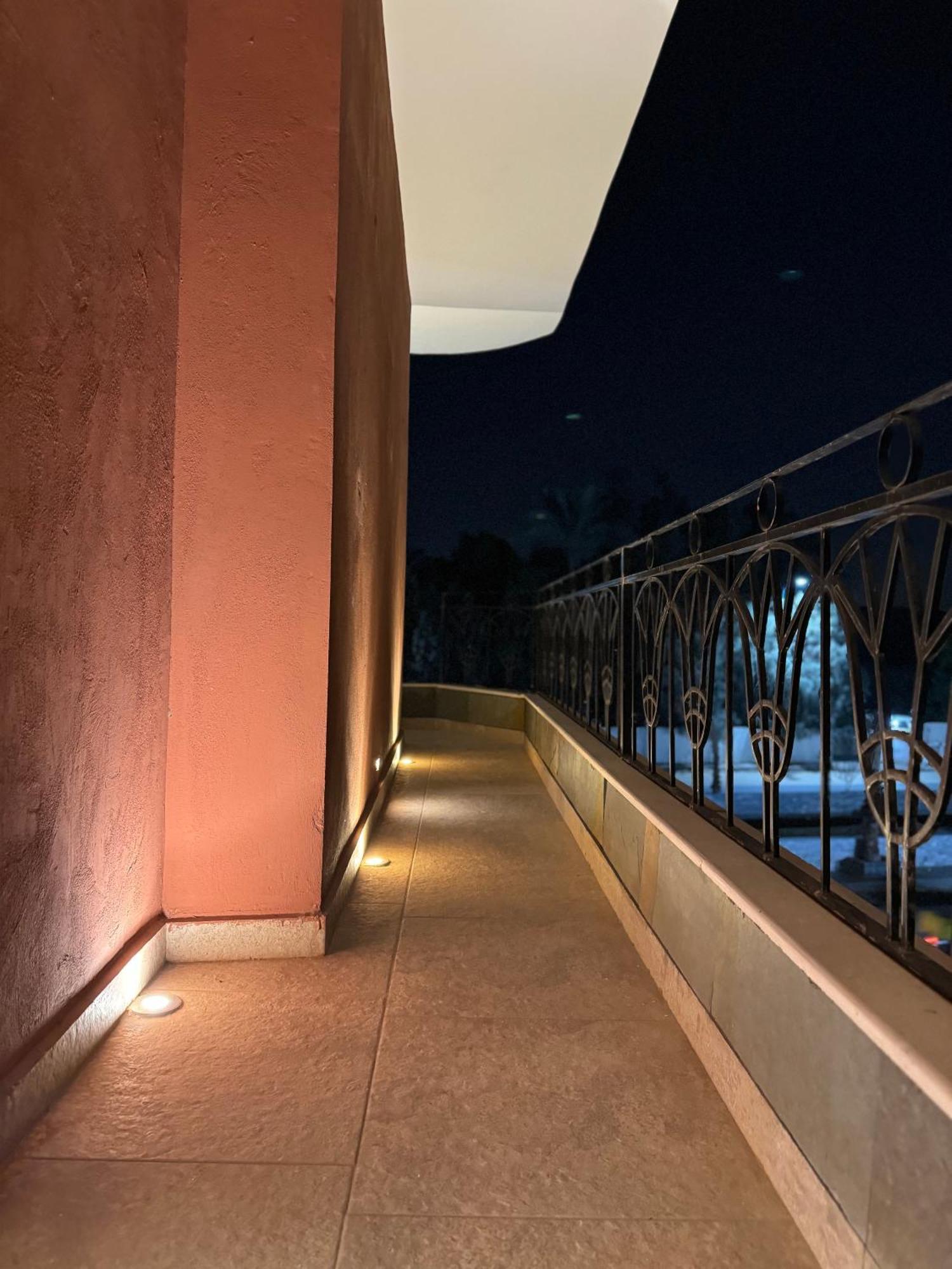 Almas Pyramids Hotel Kafrat al Jabal Exterior photo