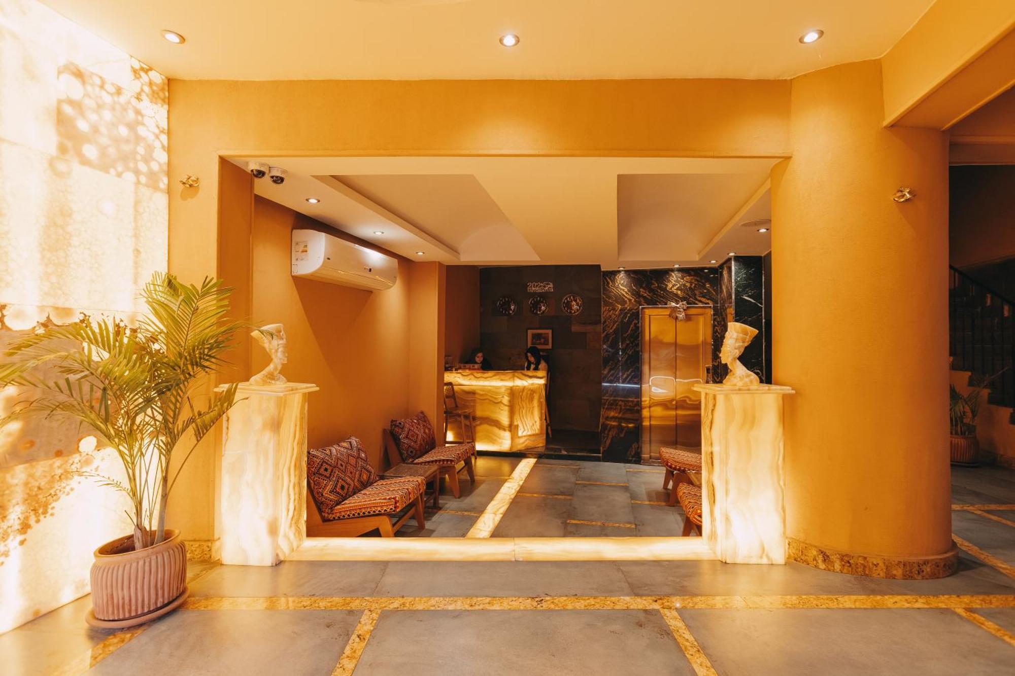 Almas Pyramids Hotel Kafrat al Jabal Exterior photo